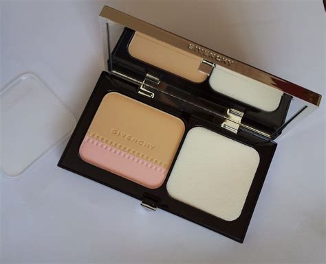 Givenchy Teint Couture Compact Foundation 